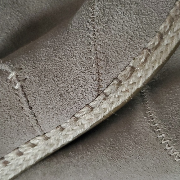 TOMS Desert Taupe Suede Alpargatas - Picture 5 of 16